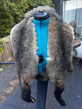 Load image into Gallery viewer, Possum skin shawls
