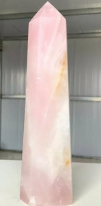 Rose quartz (mega) tower 1.7kg