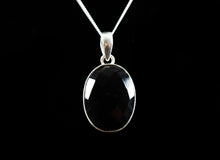 Load image into Gallery viewer, Black onyx pendant
